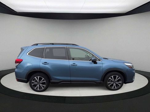 Used 2019 Subaru Forester Limited w/ Popular Package #3 image 9