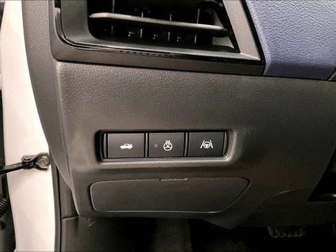 New 2026 Nissan Sentra SL w/ Floor Mat Package FWD image 29