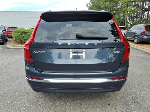 Certified 2025 Volvo XC90 B6 Plus w/ Protection Package Premier AWD/4WD image 4