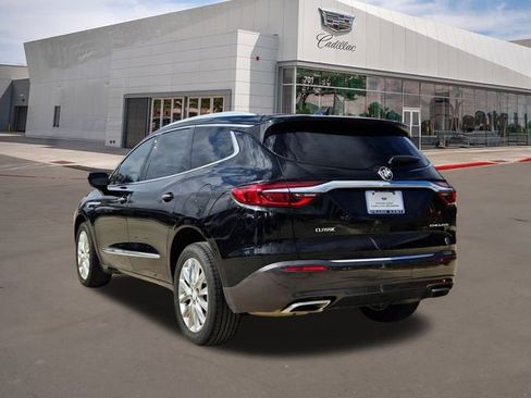 Used 2019 Buick Enclave Premium w/ LPO, Luxury Package image 4