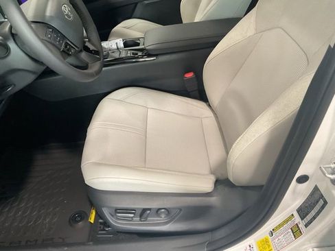 New 2026 Toyota Camry XLE image 10