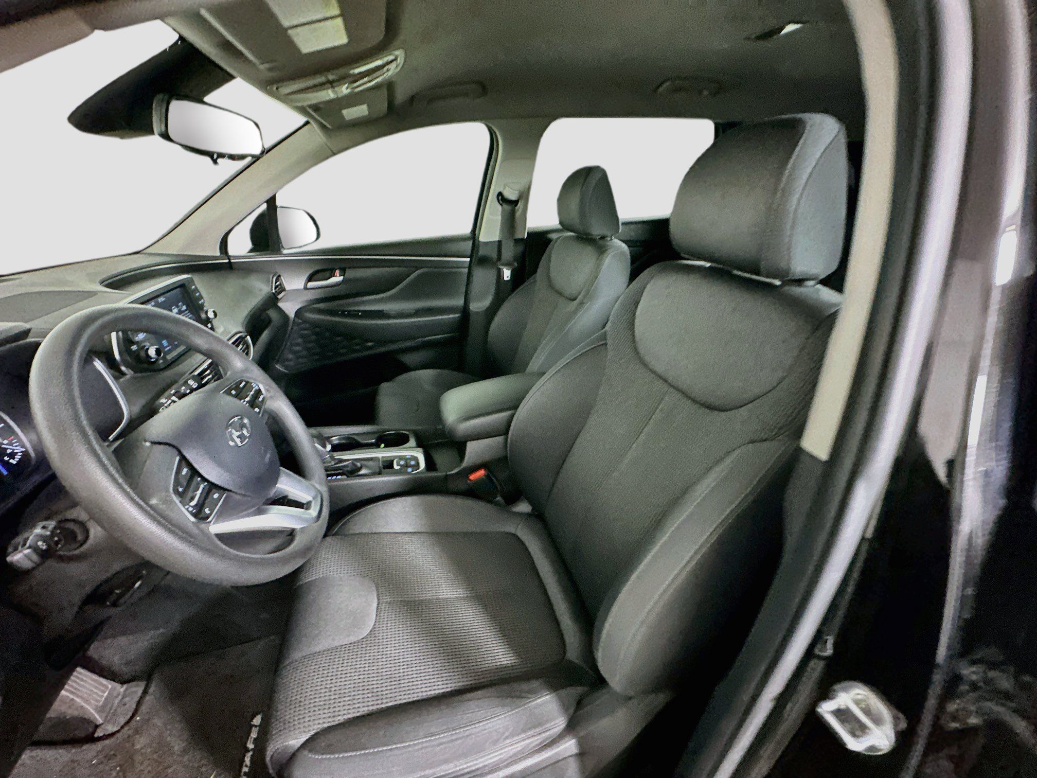 Used 2019 Hyundai Santa Fe SEL FWD image 13