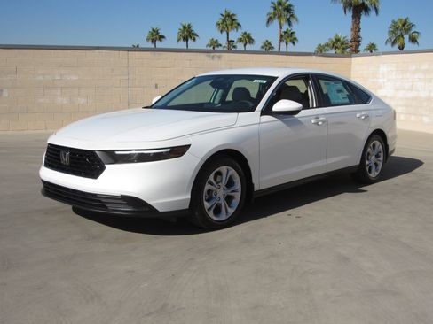 New 2025 Honda Accord LX image 2