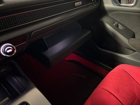 Used 2024 Honda Civic Type R image 38