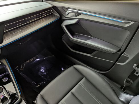 Used 2025 Audi A3 2.0T Premium image 11