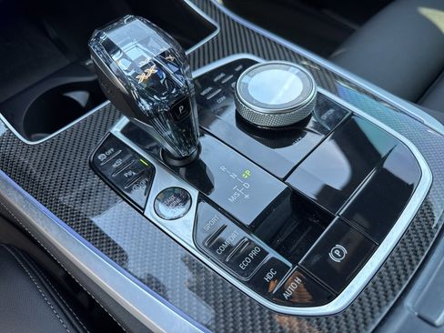 Used 2022 BMW X5 M50i w/ Executive Package image 54