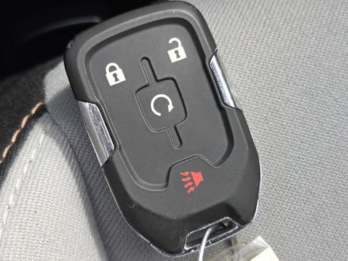 Used 2020 GMC Terrain SLE w/ Driver Convenience Package FWD image 38