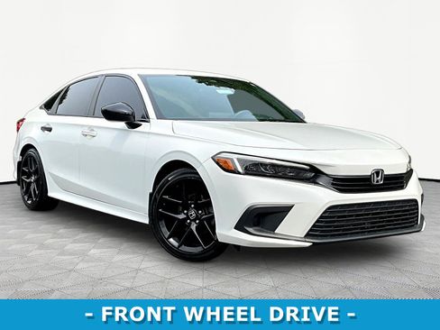 Used 2023 Honda Civic Sport image 3
