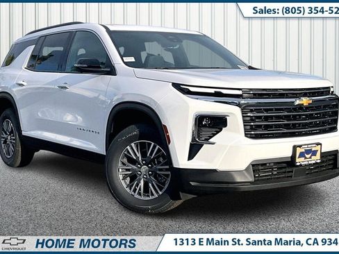 New 2026 Chevrolet Traverse LT w/ Driver Confidence Package image 1