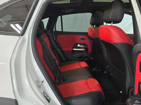Used 2023 Mercedes-Benz GLA 250 4MATIC image 12
