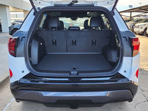 New 2026 GMC Terrain AT4 w/ Convenience Package III image 50