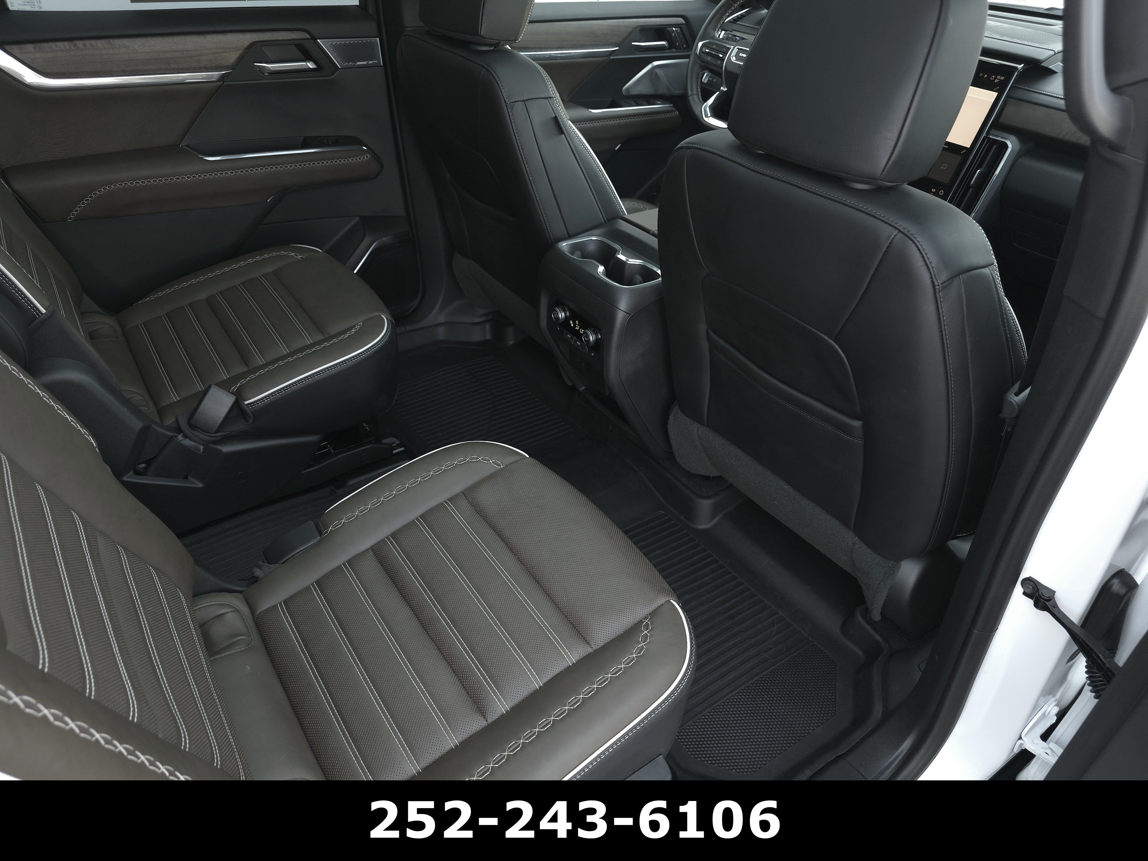 Used 2026 GMC Acadia Denali Ultimate FWD image 49
