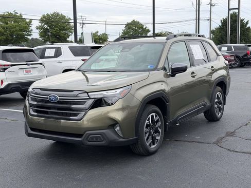Certified 2026 Subaru Forester Premium AWD/4WD image 7