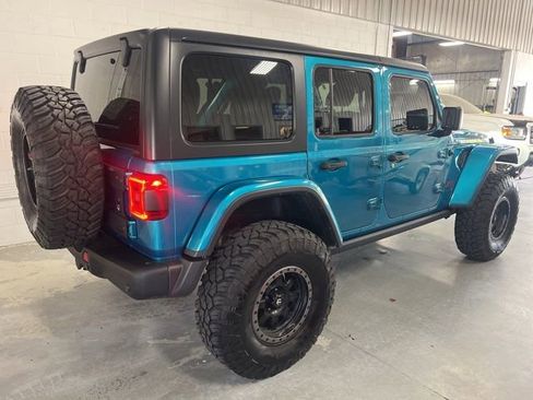 Used 2019 Jeep Wrangler Unlimited Rubicon w/ Dual Top Group image 7