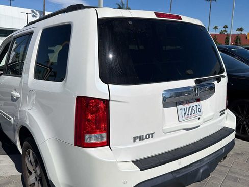 Used 2013 Honda Pilot Touring image 1