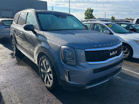Used 2022 Kia Telluride S AWD/4WD image 1