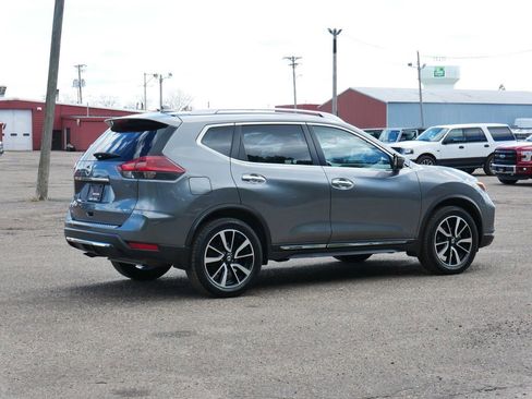 Used 2018 Nissan Rogue SL w/ Premium Package AWD/4WD image 3