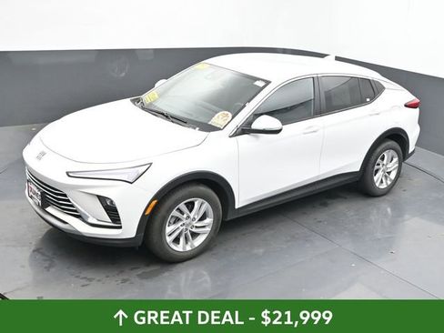 Used 2025 Buick Envista Preferred image 40