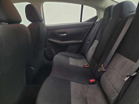 Used 2023 Nissan Sentra SR FWD image 18