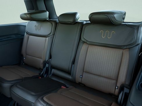 New 2025 Ford Expedition King Ranch AWD/4WD image 17