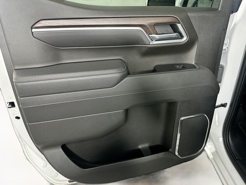 Used 2025 GMC Sierra 1500 SLT RWD image 25