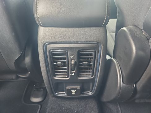Used 2021 Jeep Grand Cherokee Freedom Edition RWD image 26