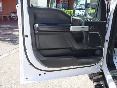 Used 2019 Ford F450 Lariat w/ Lariat Ultimate Package image 15