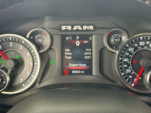 Used 2024 RAM 1500 Big Horn AWD/4WD image 12