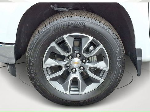 Certified 2025 Chevrolet Silverado 1500 LT image 8