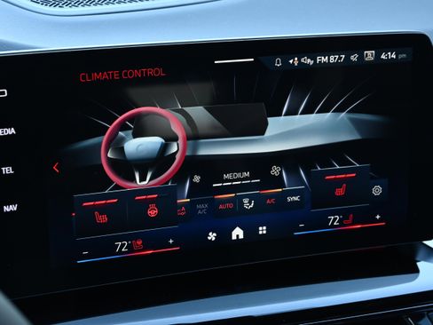 New 2026 BMW X1 xDrive28i w/ Technology Package image 17