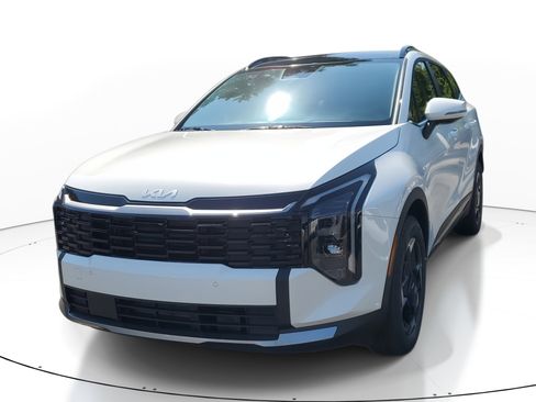 New 2026 Kia Sportage EX w/ EX Panoramic Sunroof Package image 3