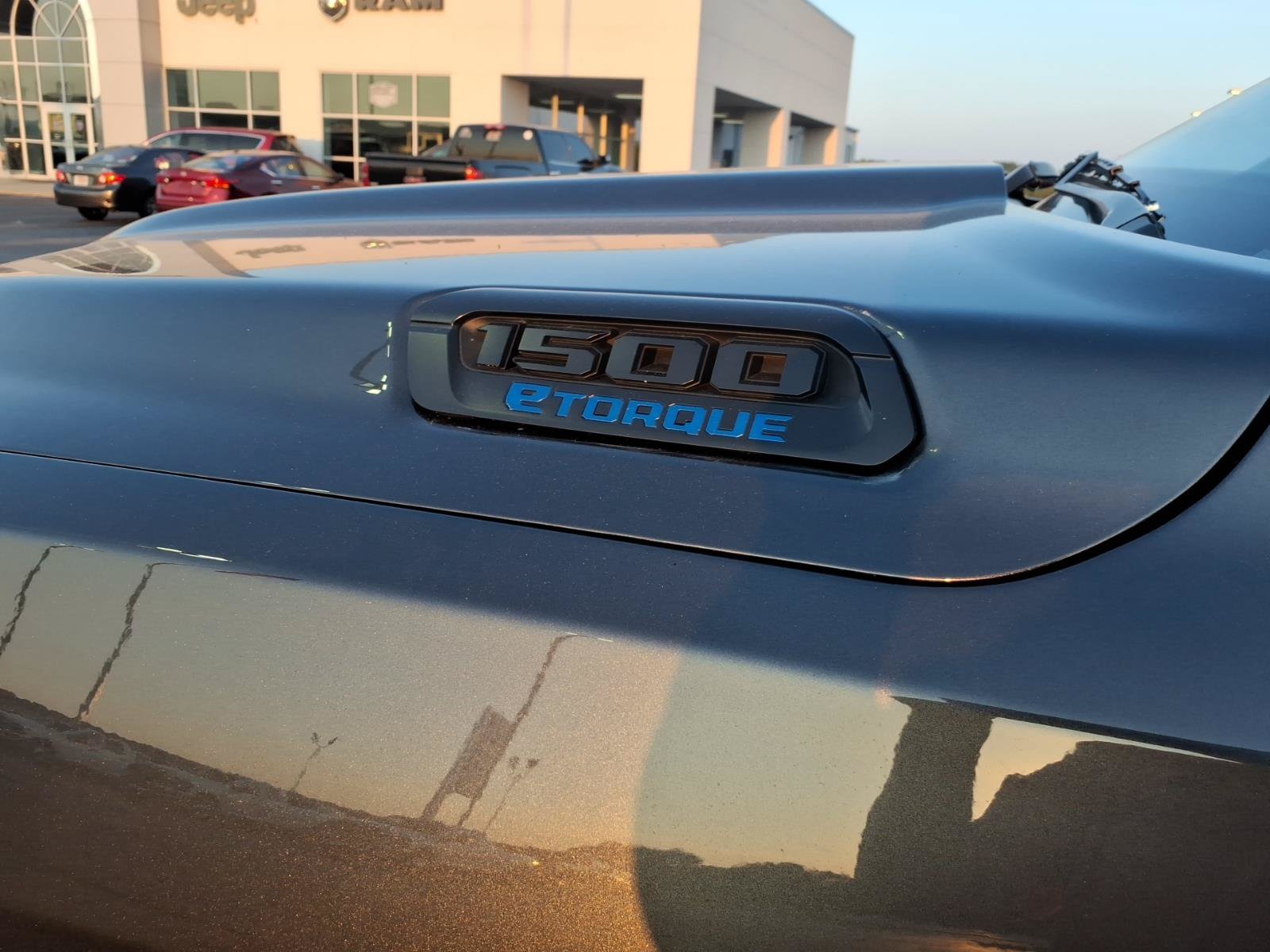 Used 2023 RAM 1500 Big Horn AWD/4WD image 8