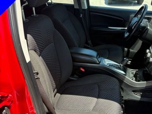 Used 2020 Dodge Journey SE w/ SE Popular Equipment Group FWD image 29