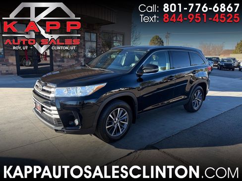 Used 2019 Toyota Highlander XLE image 1