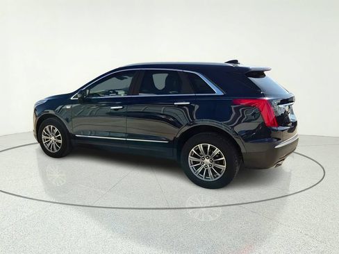 Used 2017 Cadillac XT5 Luxury FWD image 4