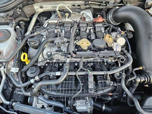 Used 2023 Volkswagen GTI 40th Anniversary Edition image 21