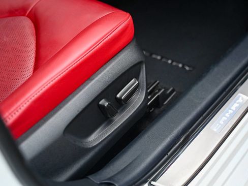 Used 2023 Toyota Camry XSE image 97