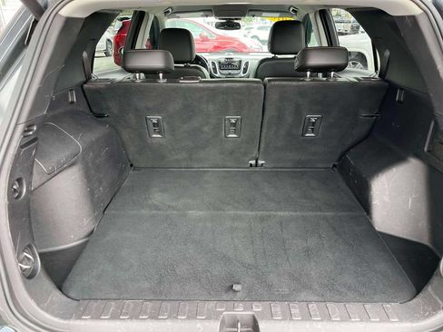 Certified 2018 Chevrolet Equinox Premier FWD image 17