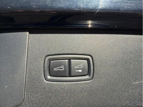 Used 2020 Porsche Cayenne S image 13