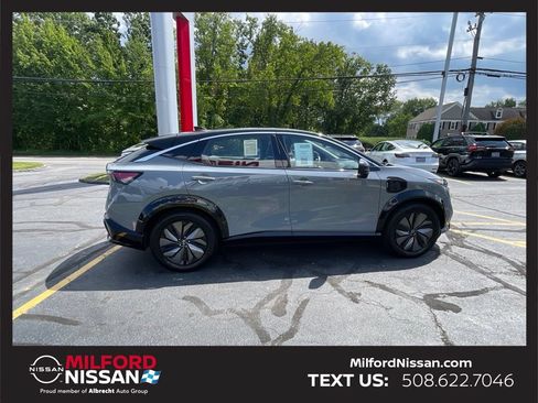 Certified 2024 Nissan Ariya FWD image 6