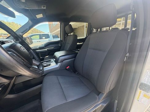 Used 2018 Ford F150 XLT w/ Equipment Group 302A Luxury AWD/4WD image 15
