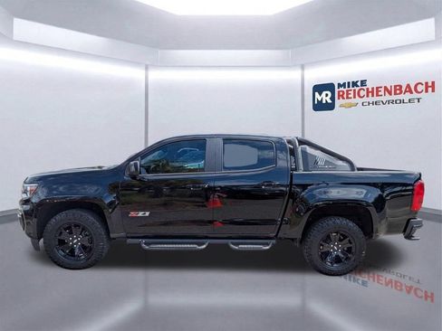 Used 2021 Chevrolet Colorado Z71 w/ Z71 Midnight Edition AWD/4WD image 7