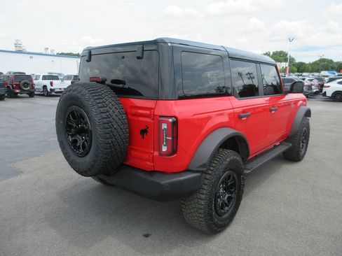 Used 2024 Ford Bronco Wildtrak AWD/4WD image 5