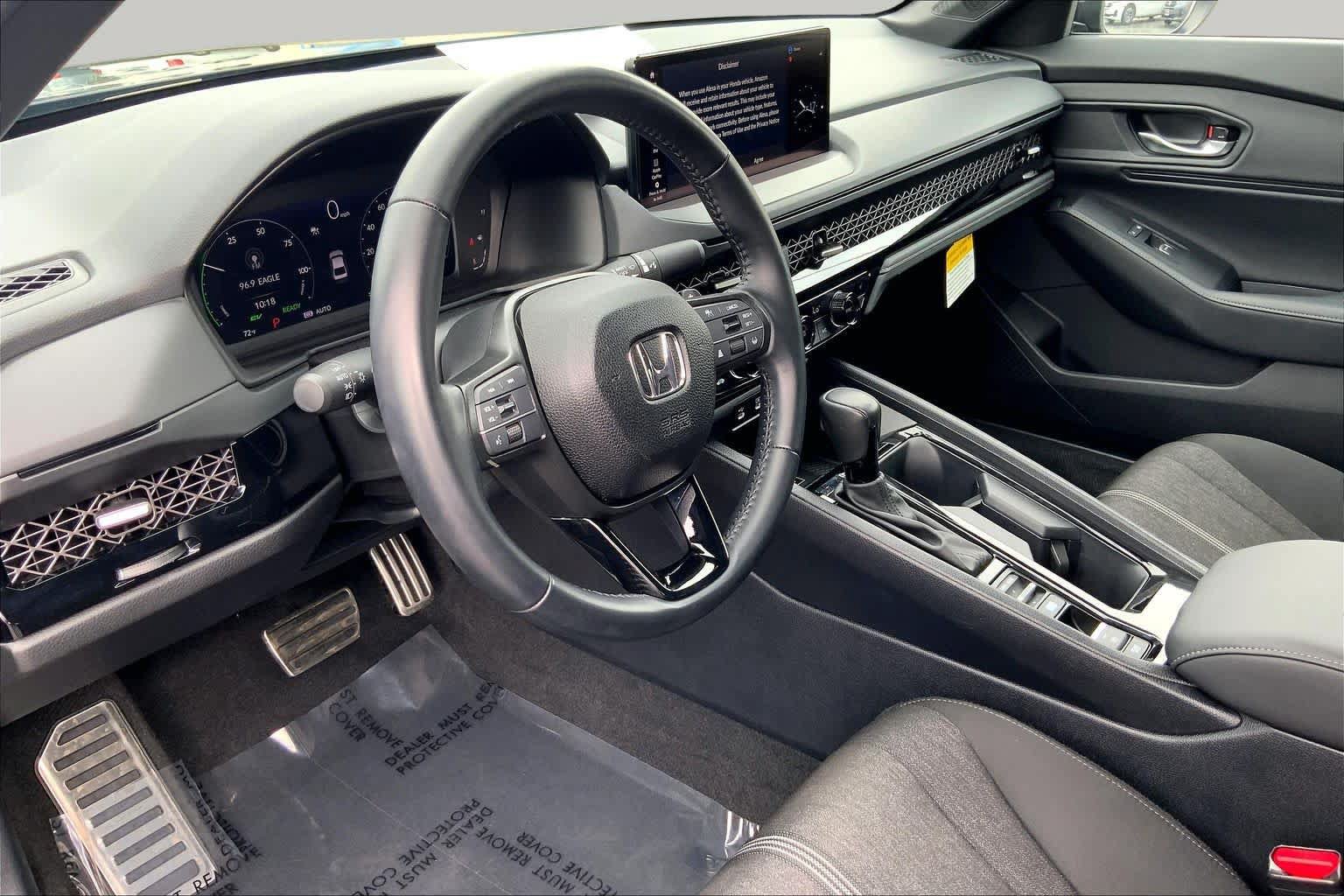Used 2025 Honda Accord Sport image 17