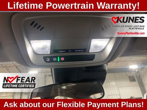 Used 2024 Chevrolet Malibu LT image 17