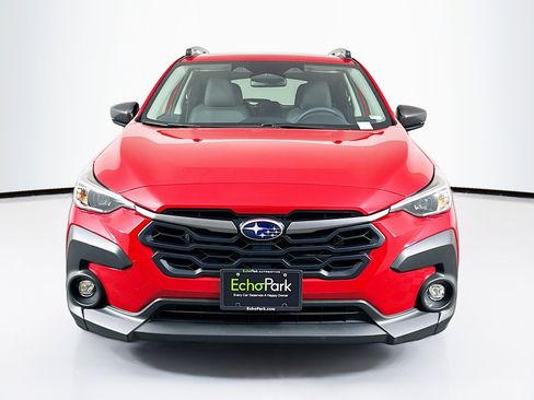 Used 2024 Subaru Crosstrek 2.0i Premium image 2