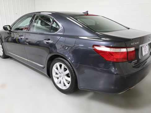 Used 2009 Lexus LS 460 AWD image 18