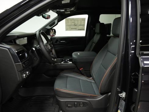 New 2026 GMC Yukon AT4 w/ AT4 Premium Plus Package image 33