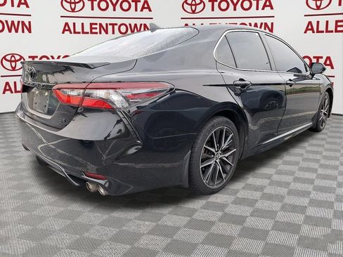 Used 2022 Toyota Camry SE w/ Cold Weather Package AWD/4WD image 8