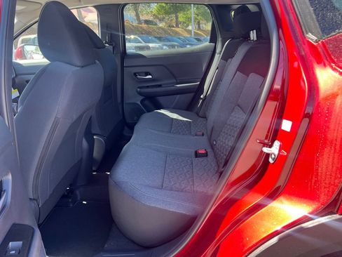 Certified 2025 Nissan Kicks SV AWD/4WD image 25